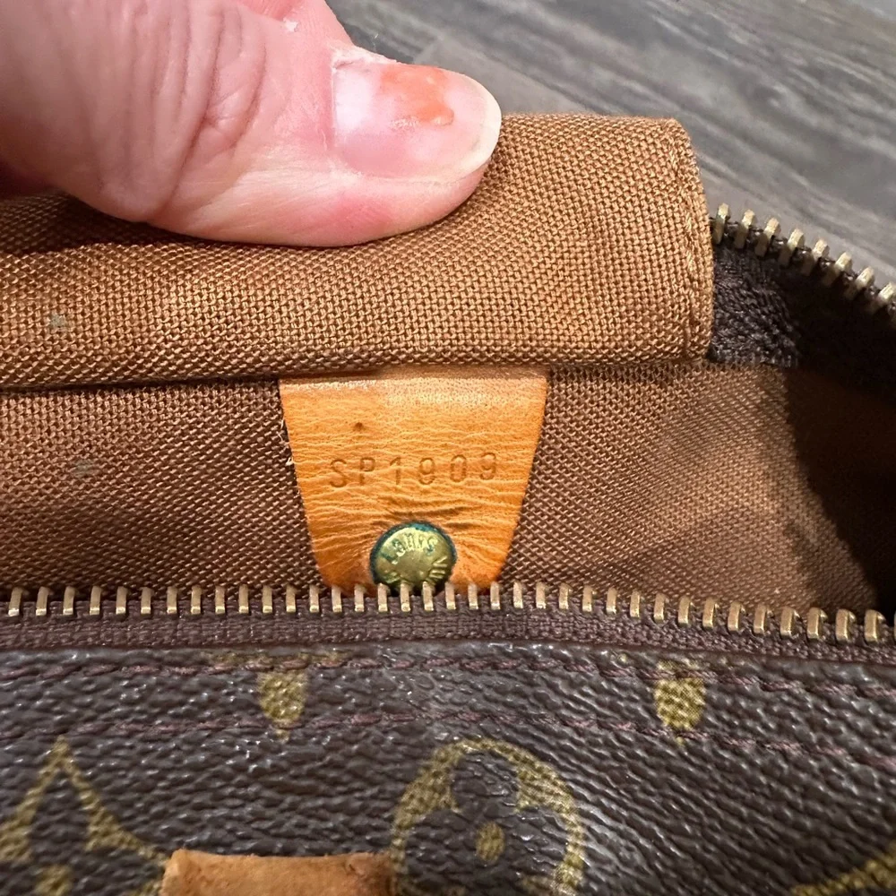 louis vuittons handbags authentic